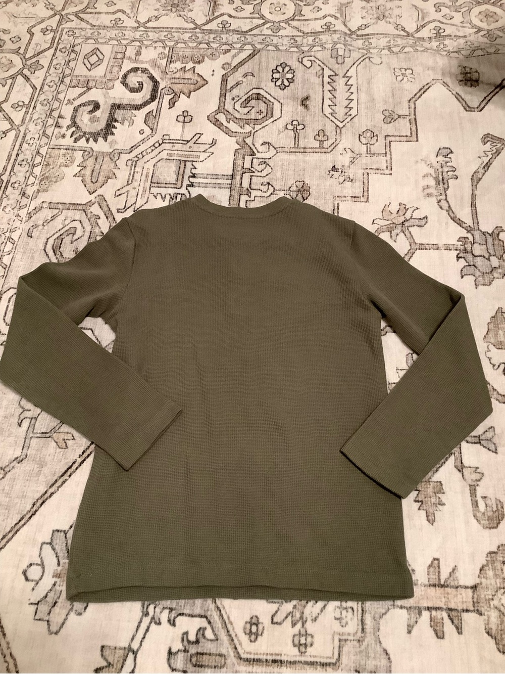 Boys 10/12 Levi's Olive Green Long-Sleeve Waffle Henley Tee - Picture 4 of 4